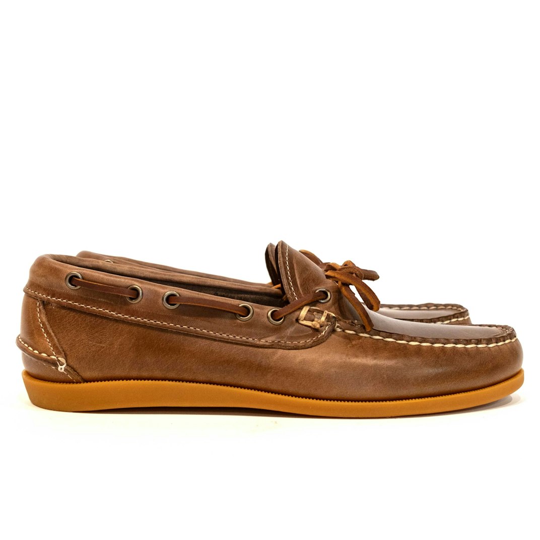 87965_Easymoc_Camp_Moc_Moccasin_Natural_CXL_Lifestyle_01