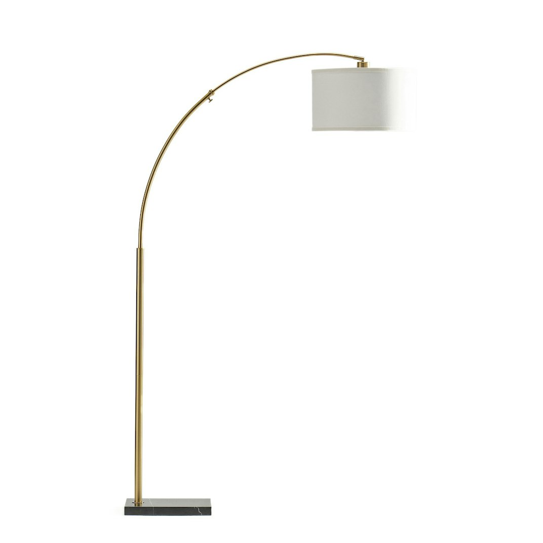 P74243_Brightech_Logan_Floor_Lamp_Brass_01_PDP_web