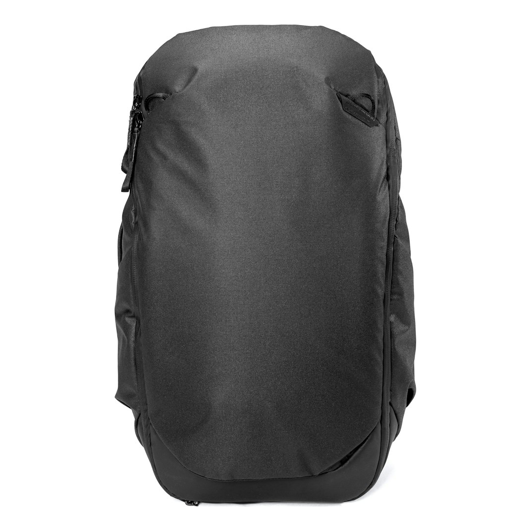 P74401_Peak_Design_Travel_Backpack_30L_Black_01